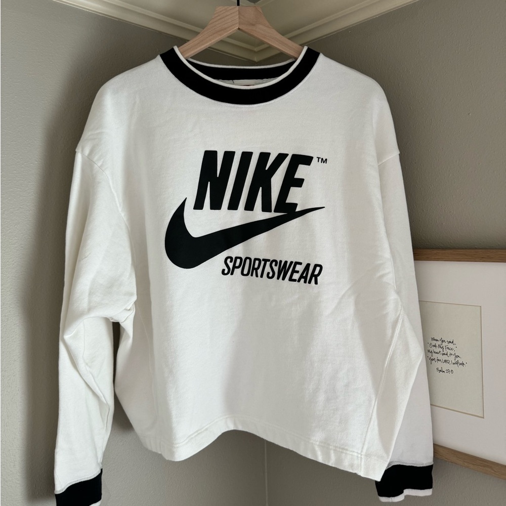 Nike crew neck